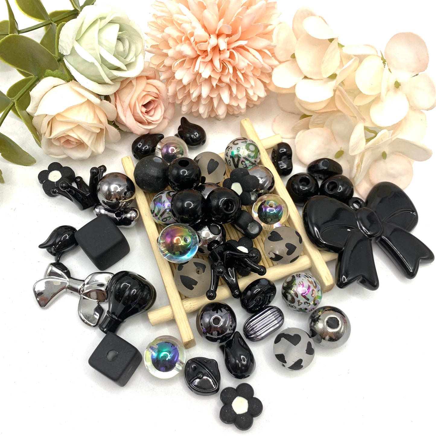 ✨✨アクリルビーズの福袋（(パール、手紙入り)）✨✨